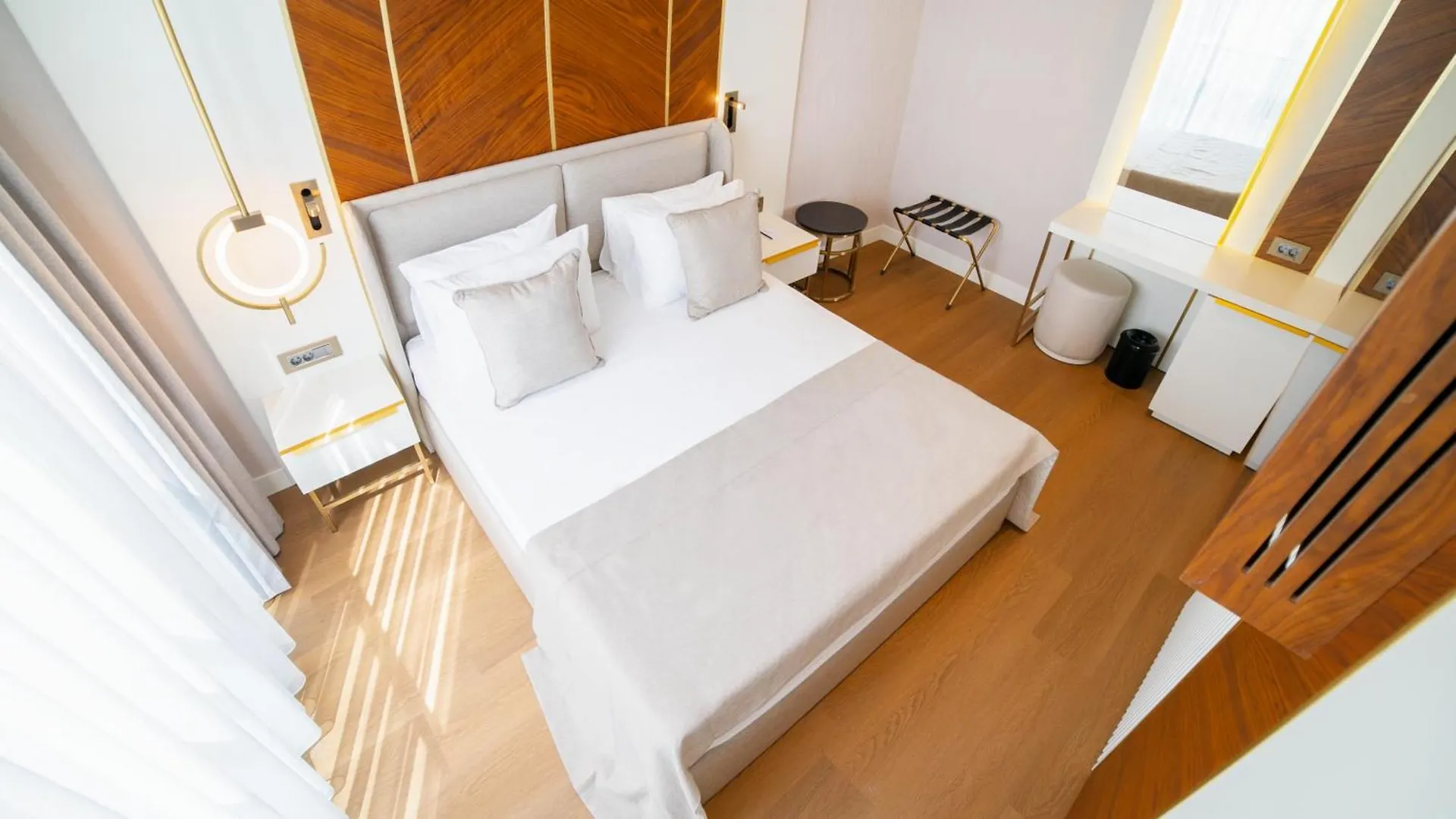 Lara Vista Hotel Suits & Spa Antália 0*,