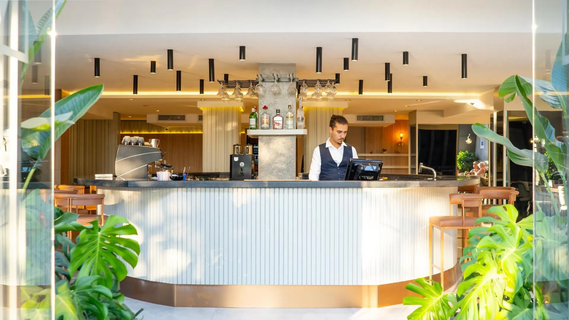 Lara Vista Hotel Suits & Spa Antalya